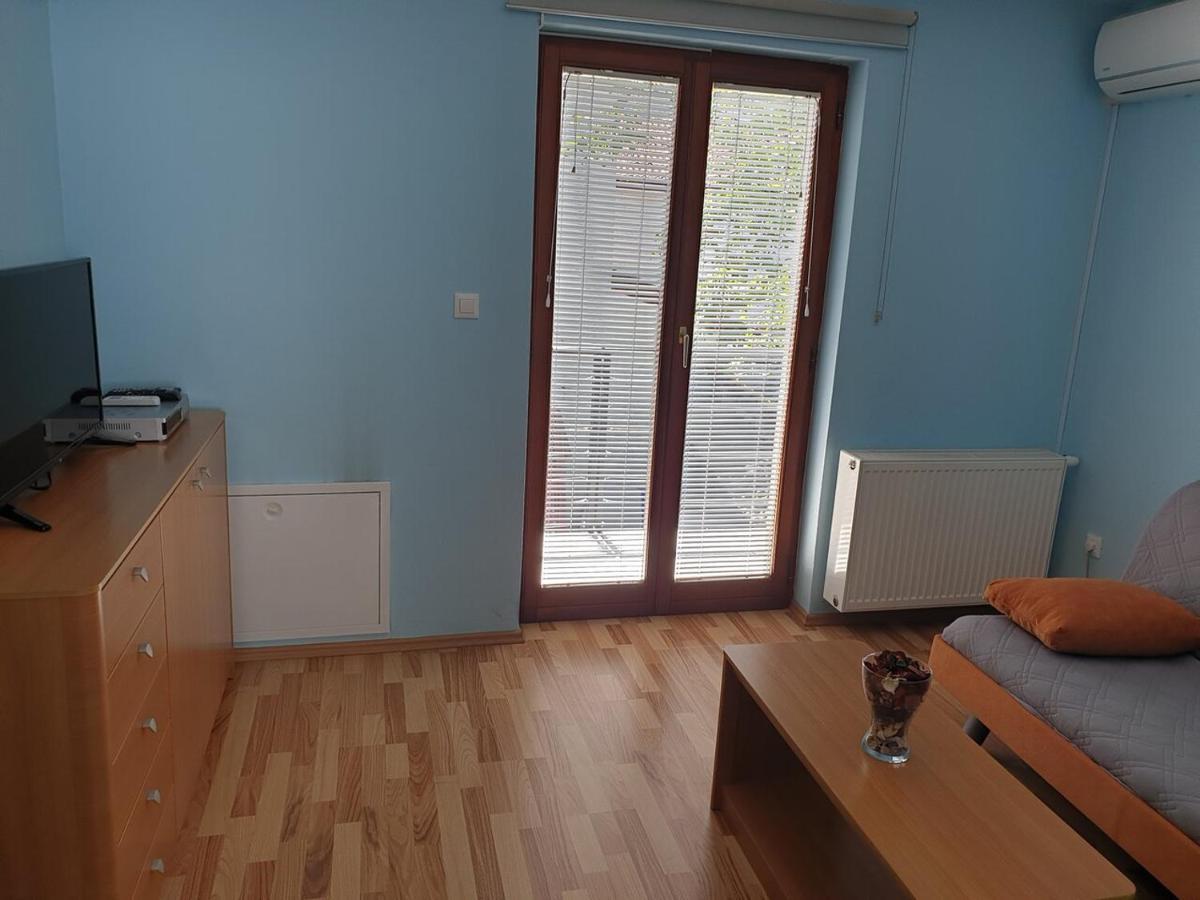 Apartment Modrina Kobarid Exterior foto